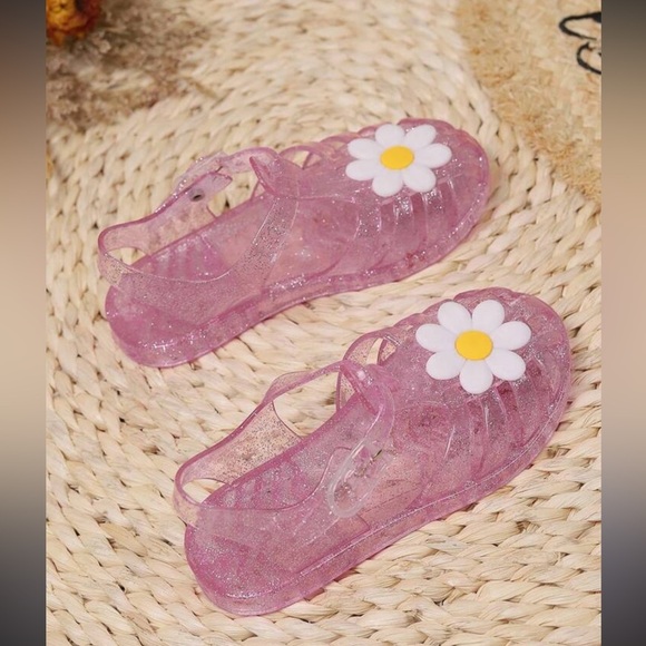Pink Jelly Sandals with Daisy Accent NWT - Picture 1 of 3